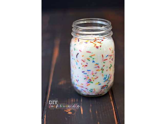 DIY Funfetti Candles 