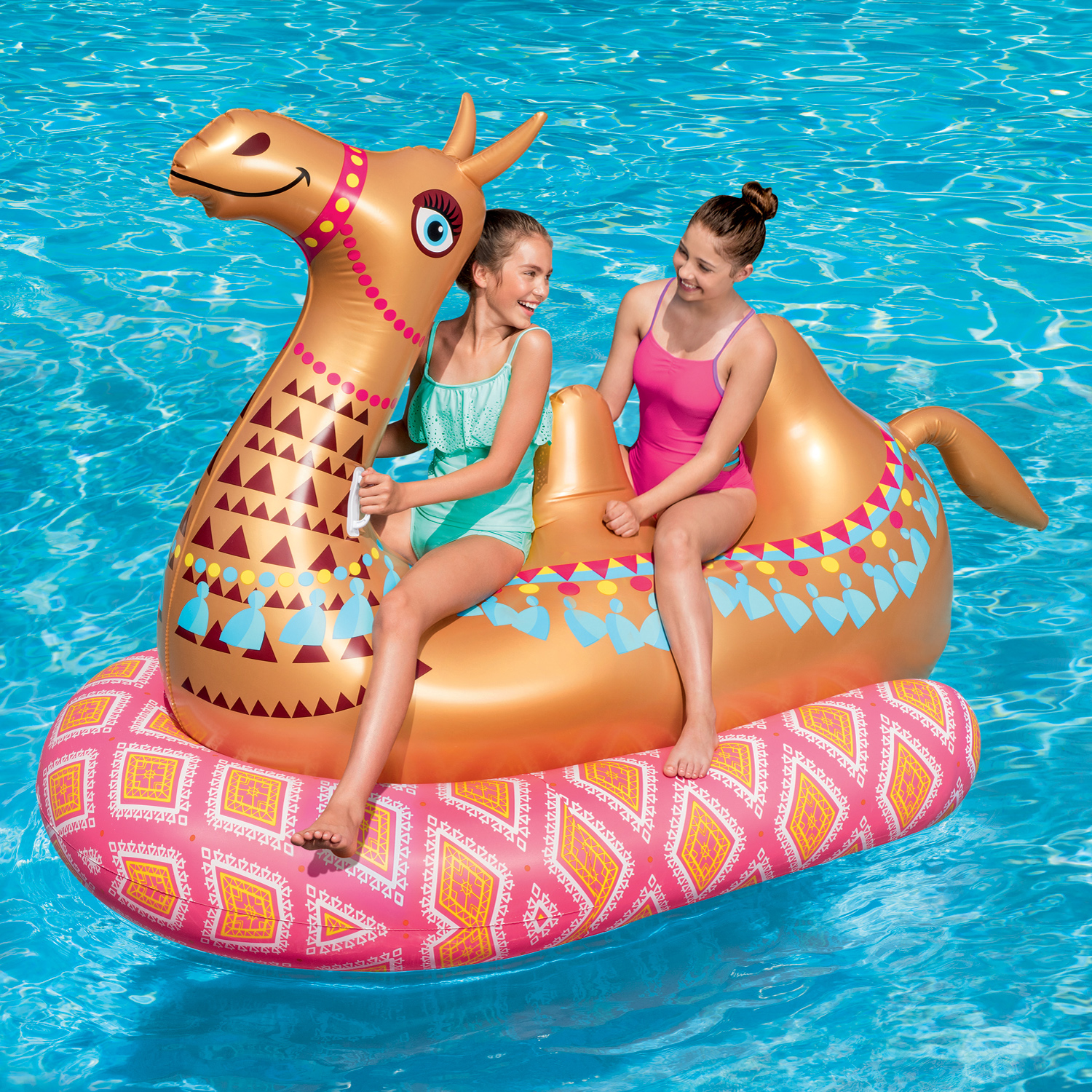 Camel Pool Float