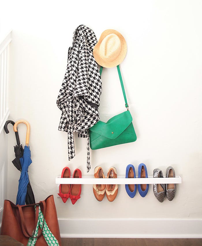 DIY Minimalist Shoe Rack