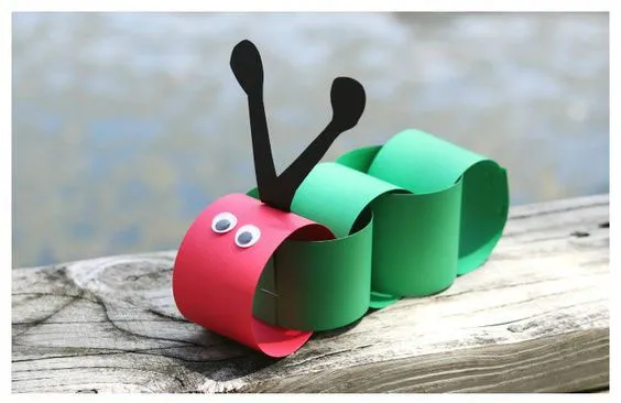 Paper Chain Caterpillar