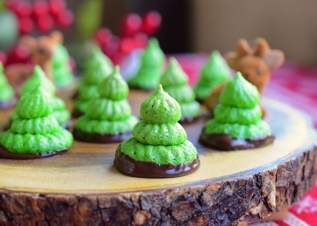 Paleo Peppermint and Meringue Christmas Tree Cookies