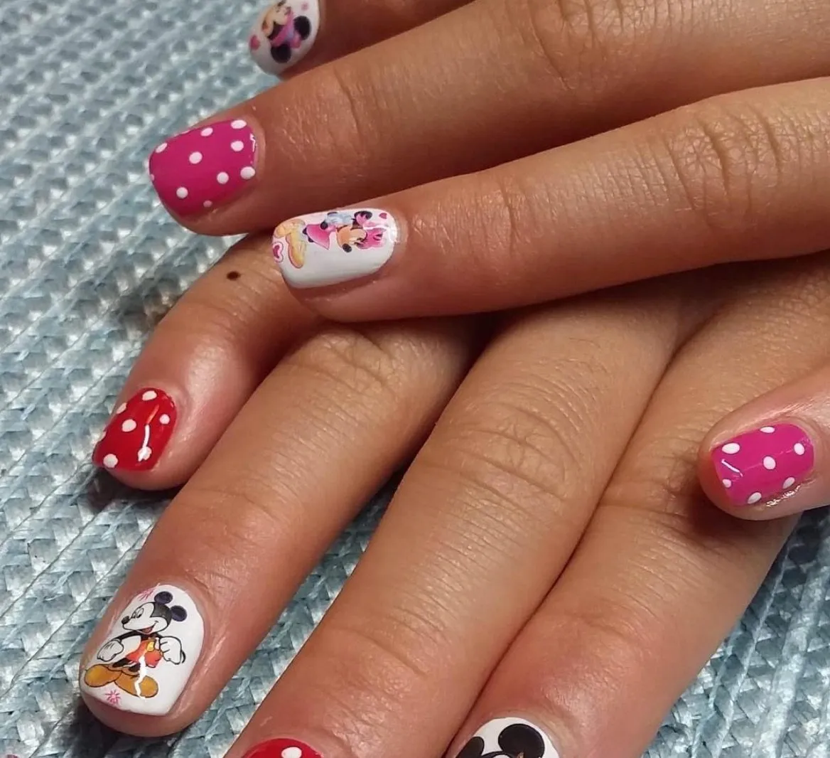 Disney Minnie Mouse Nail Art Decal Sticker - Nailodia