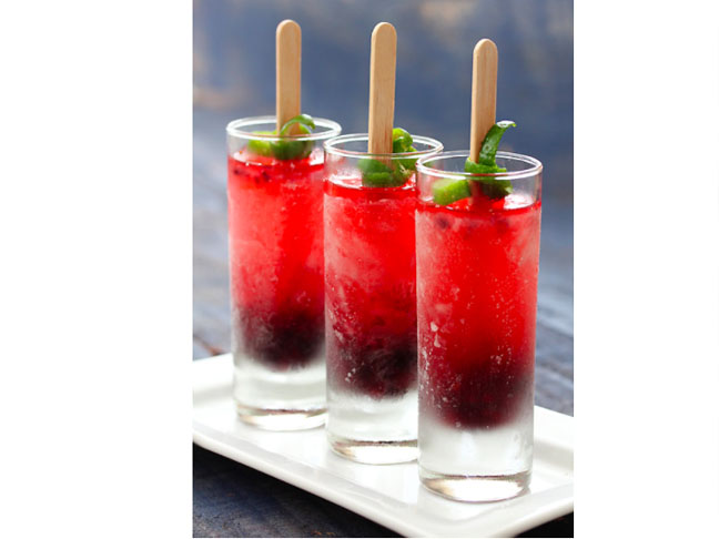 Blackberry Prosecco Popsicles