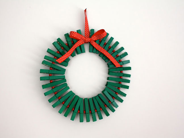 Clothespin Wreath DIY
