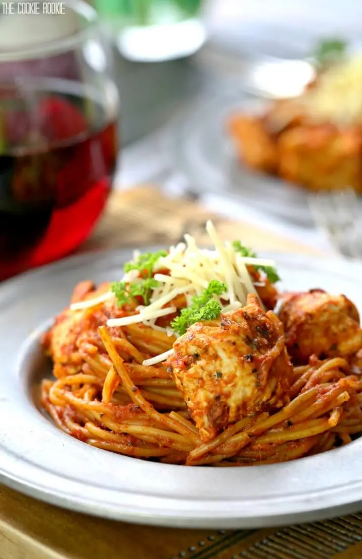 One Pot Chicken Parmesan Pasta Recipe