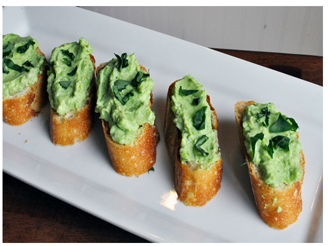 Pea and Ricotta Crostini