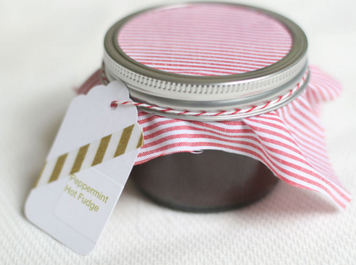 Homemade Peppermint Hot Fudge Sauce