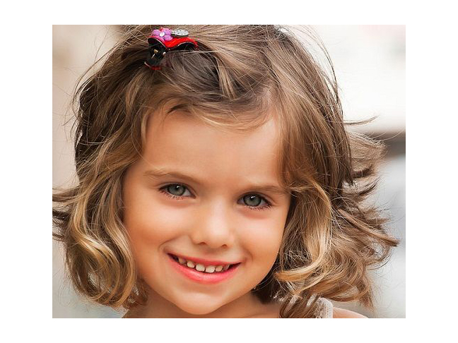 Hairdresser Making A Hair Style To Cute Little Girl. The Girl Cuts Off The  Bangs. Work Hairdresser. Change The Image. Change Hairstyle. Fashionable  Baby. A Series Of Photos Of Haircuts Baby Bangs.