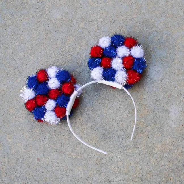 Pom Pom Mickey Ears 