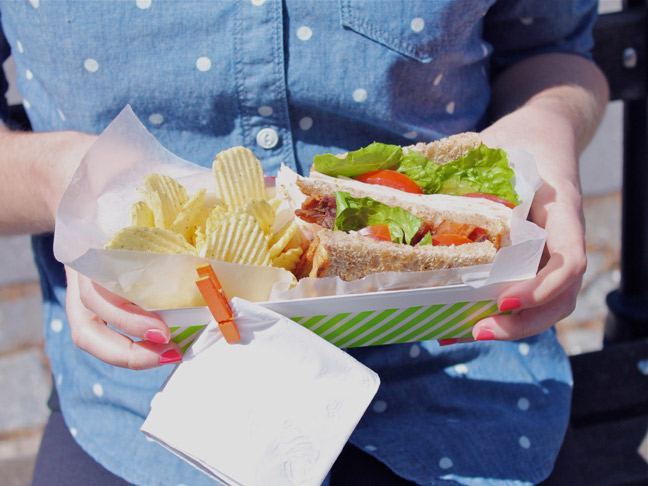 DIY Picnic Sandwich Boxes