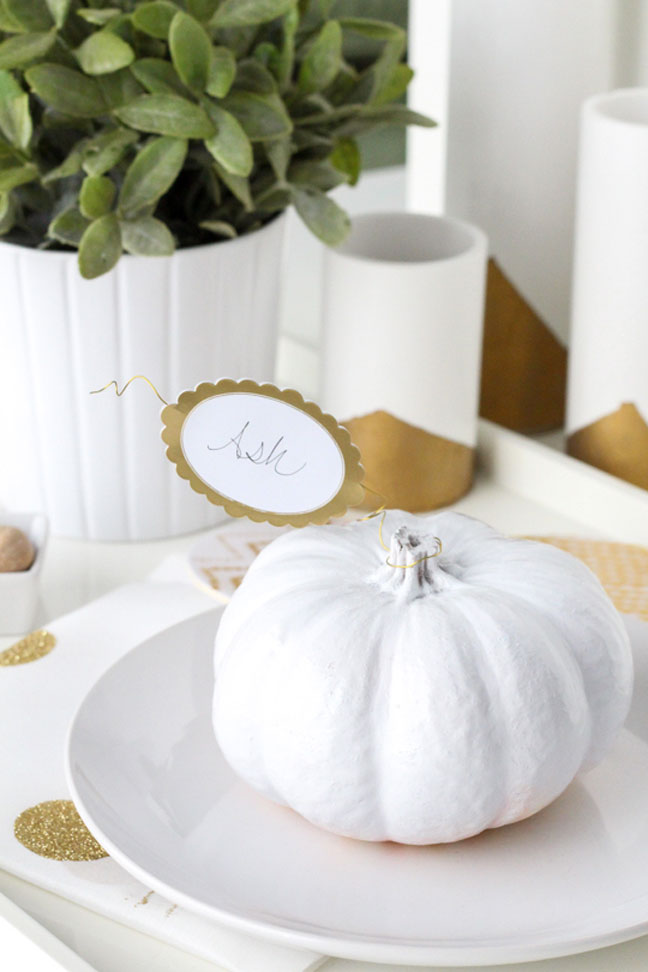Easy Pumpkin Place Cards