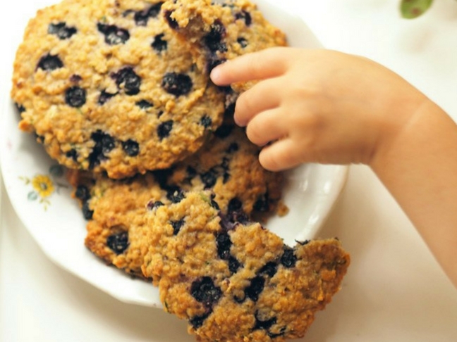 Blueberry zucchini breakfast cookies