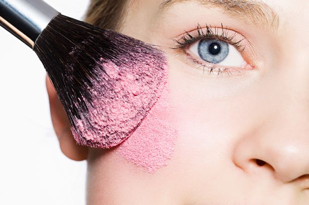 Cheeks: Fast Fix for Too Much Blush