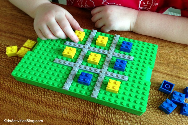 Lego Tic Tac Toe