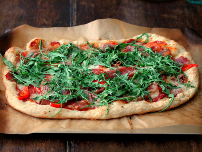 Grilled Pizza with Mozzarella, Salame, and Arugula
