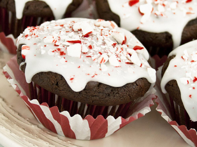 Chocolate Peppermint Muffins with Peppermint Glaze
