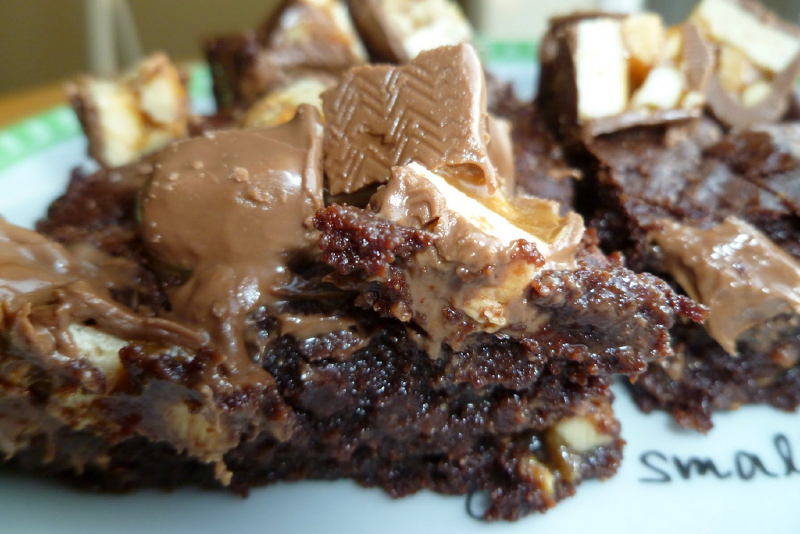 Dulce de Leche Snickers Brownies