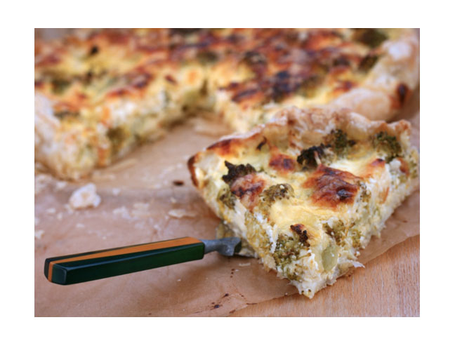 Broccoli Cheese Chicken Quiche