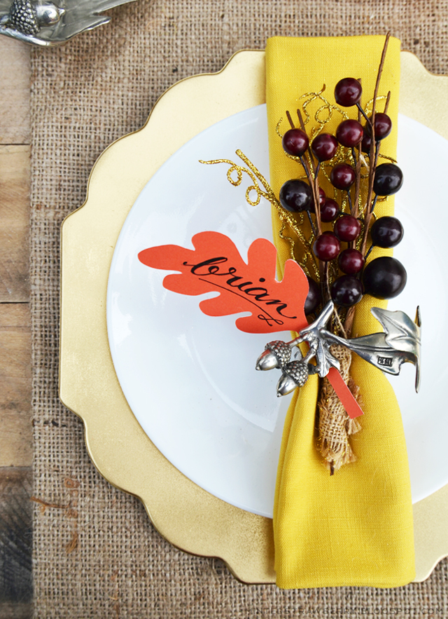 Fall Berry Place Cards