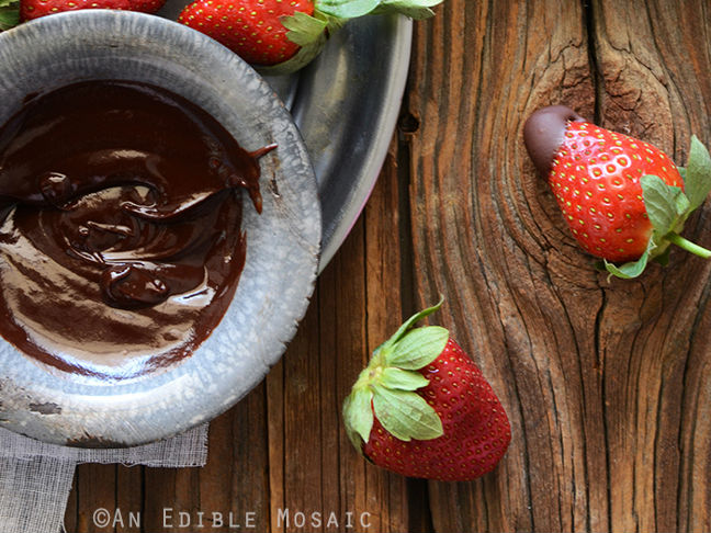 Paleo Two-Ingredient Dark Chocolate Fondue