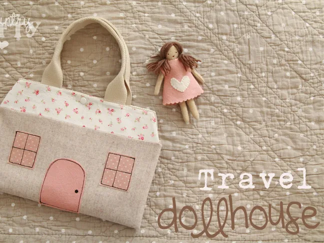 Travel Dollhouse
