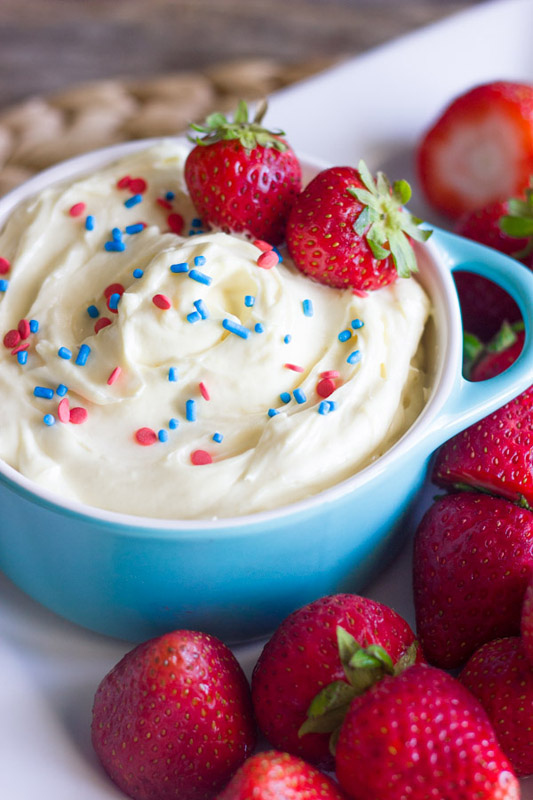 Creamy Vanilla Pudding Dip