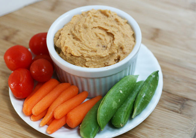Sun-Dried Tomato and Chickpea Dip