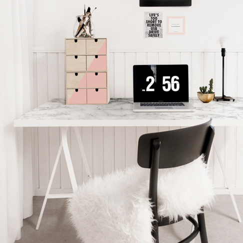 Faux Marble Desk Upgrade from Ikea Sweden