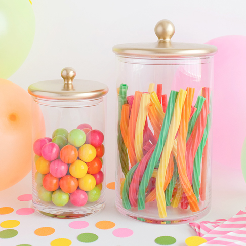 Simple and Modern Upgraded Small Storage Jars from Tell Love and Party