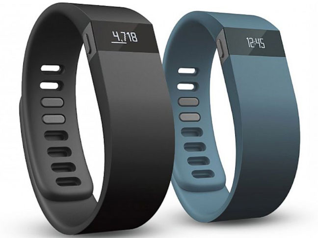 FitBit Force wireless activity & sleep wristband 