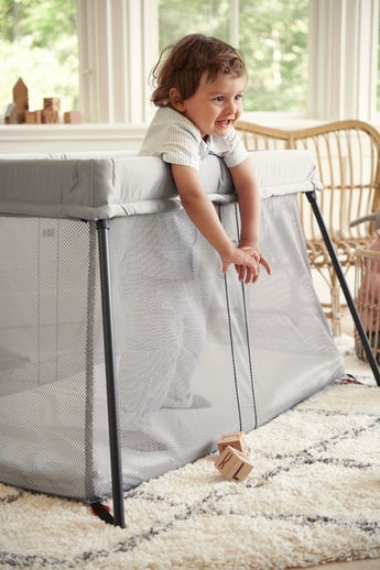 BabyBjorn Travel Crib