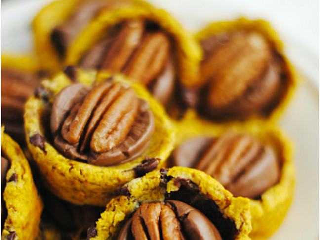 Turtle Pumpkin Cookie Cups