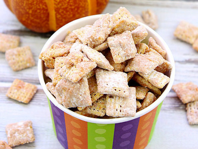 Pumpkin Spice Muddy Buddies