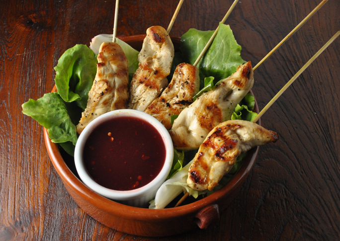 Chicken Skewers with Spicy Cranberry Dipping Sauce Recipe