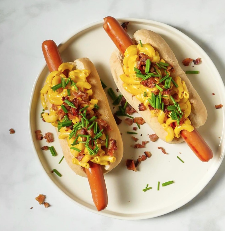 Bacon Mac-N-Cheese Footlong Dog