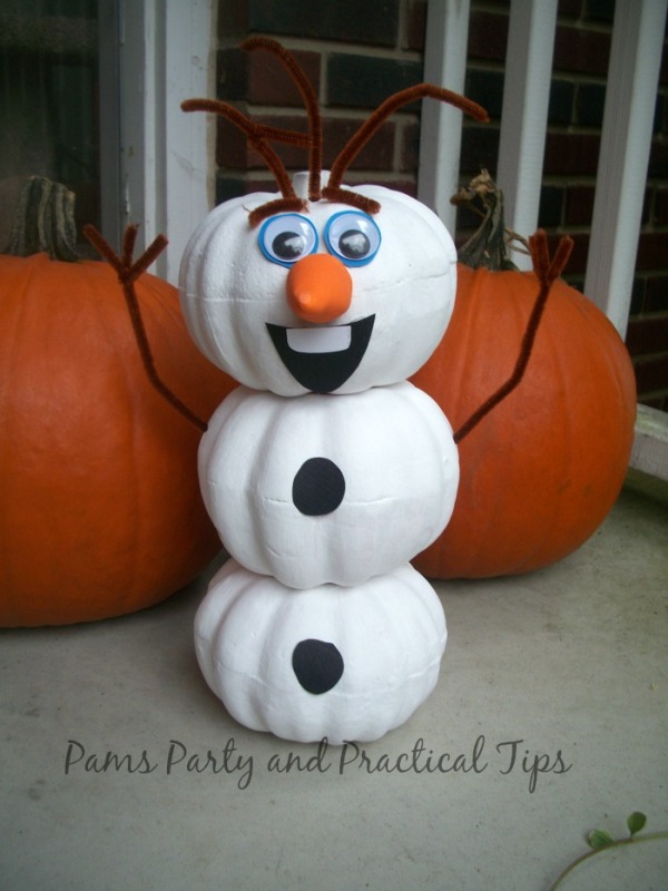 Olaf with Faux Pumpkins 