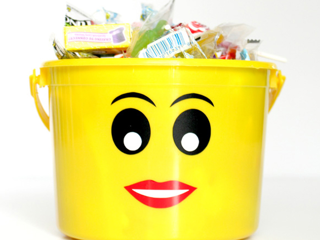 Lego Face Pail