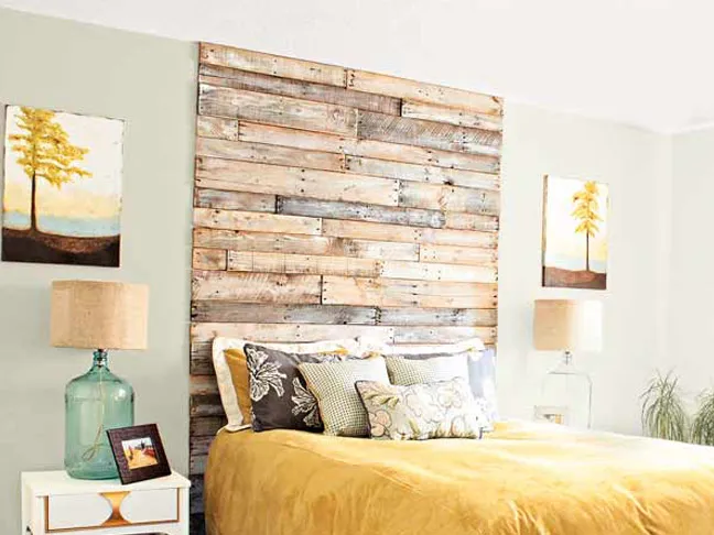 DIY Pallet Headboard