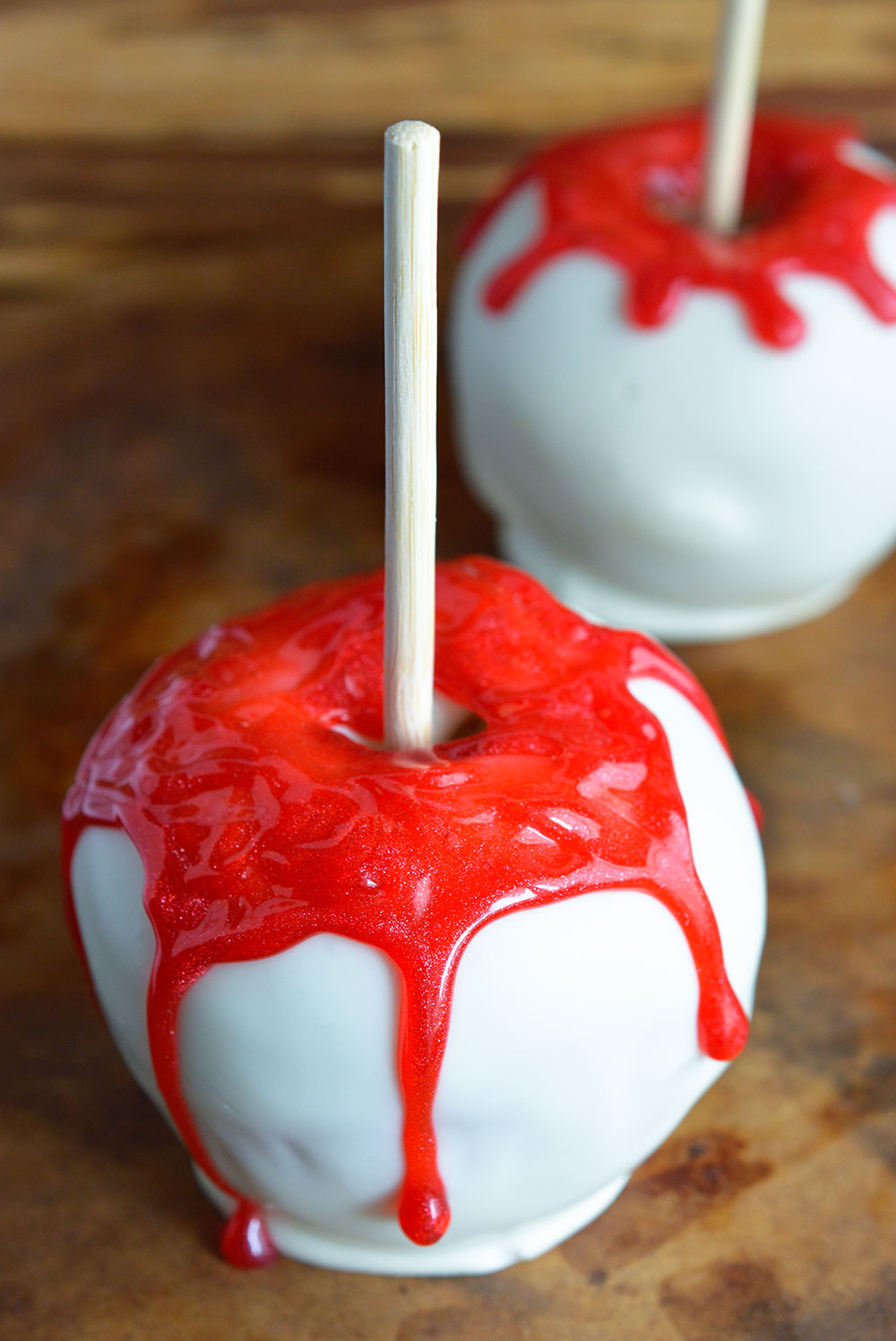 Bloody White Chocolate Apples