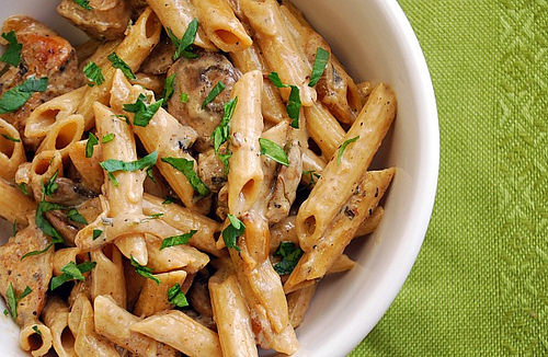 Instant Pot Creamy Chicken Marsala Pasta 