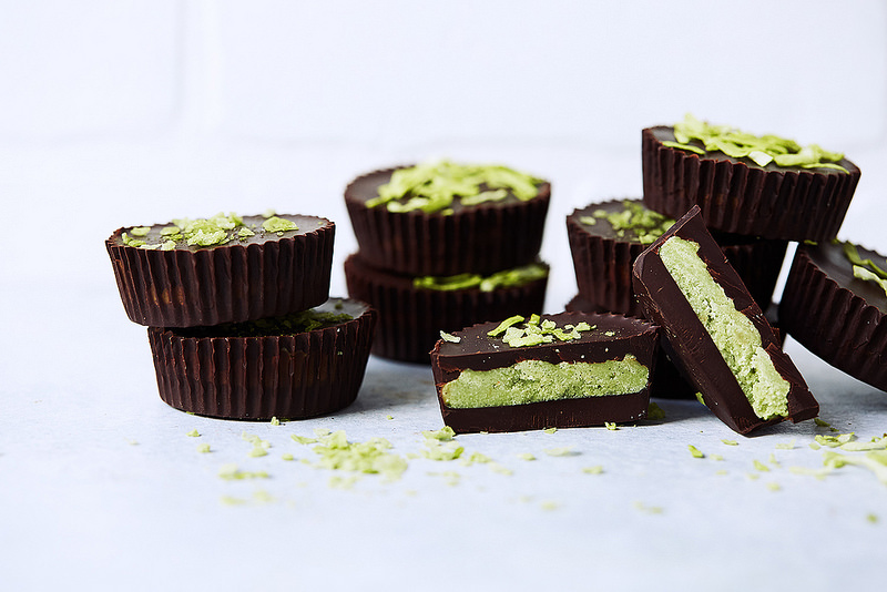  Dark Chocolate Matcha Coconut Butter Keto Cups