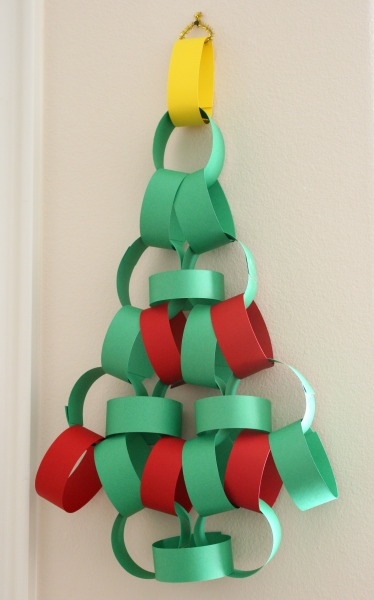 Paper Chain Christmas Tree