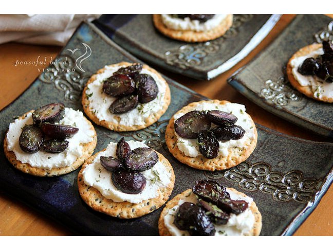 Roasted Grape and Wine Goat Cheese Crackers