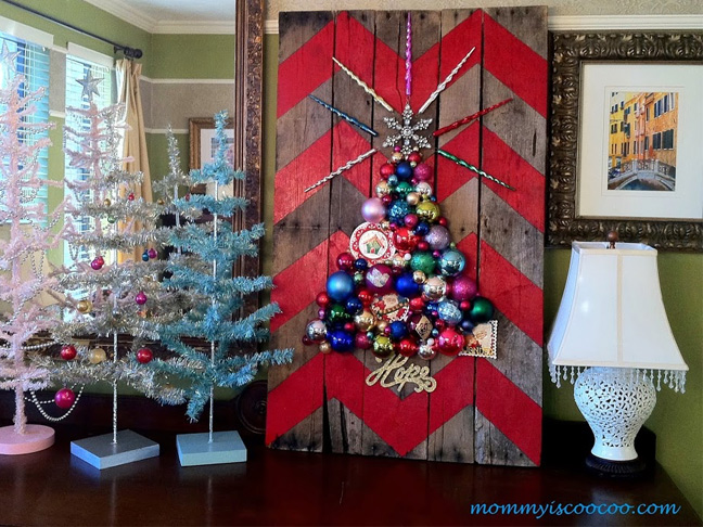 Ornament Pallet Tree