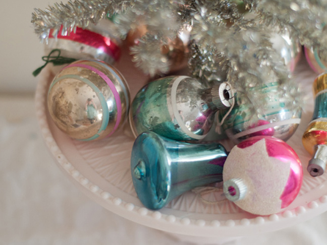 Vintage Ornaments on a Cake Stand