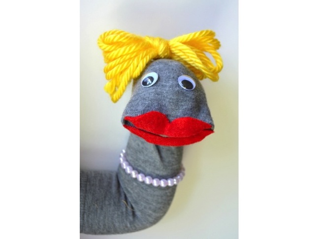Make DIY Sock Puppets