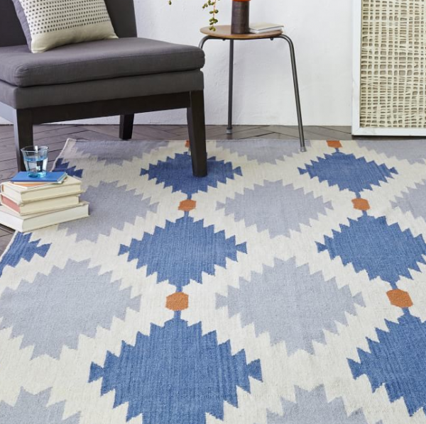 Accent with a Bold Rug