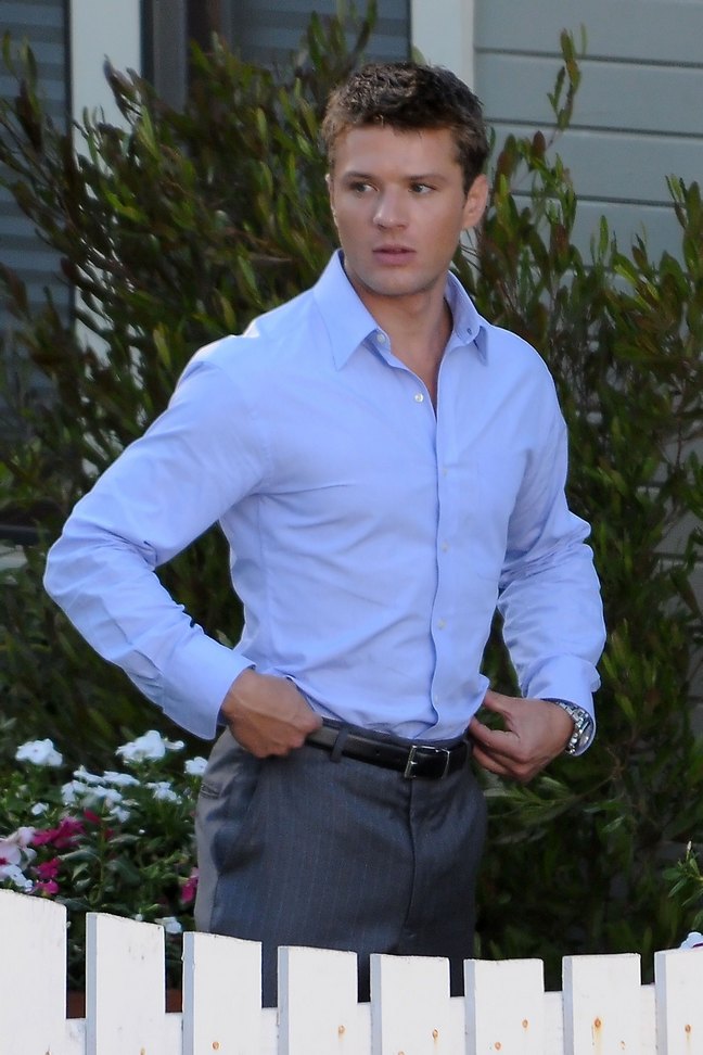 Ryan Phillippe, gray dress pants, light blue dress shirt, black belt, watch